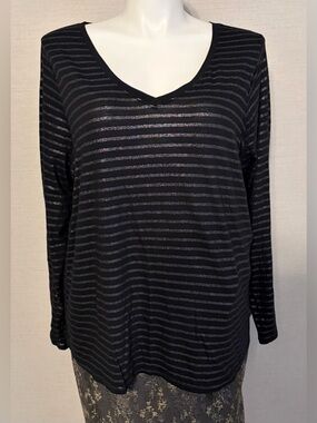 Women's Size 22/24 Lane Bryant Long Sleeve Shirt
